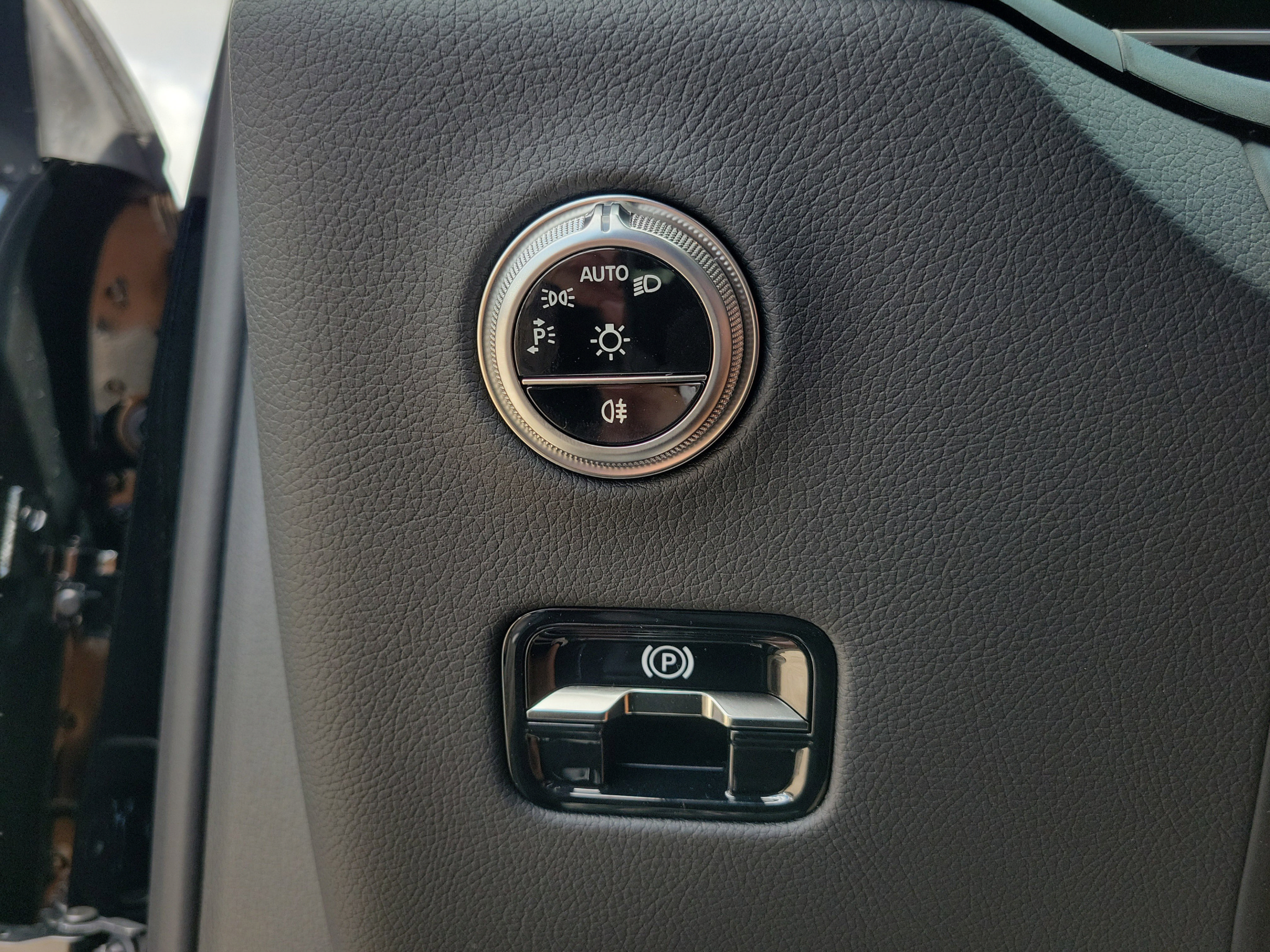 Certified 2026 Mercedes-Benz GLC 300 4MATIC image 18