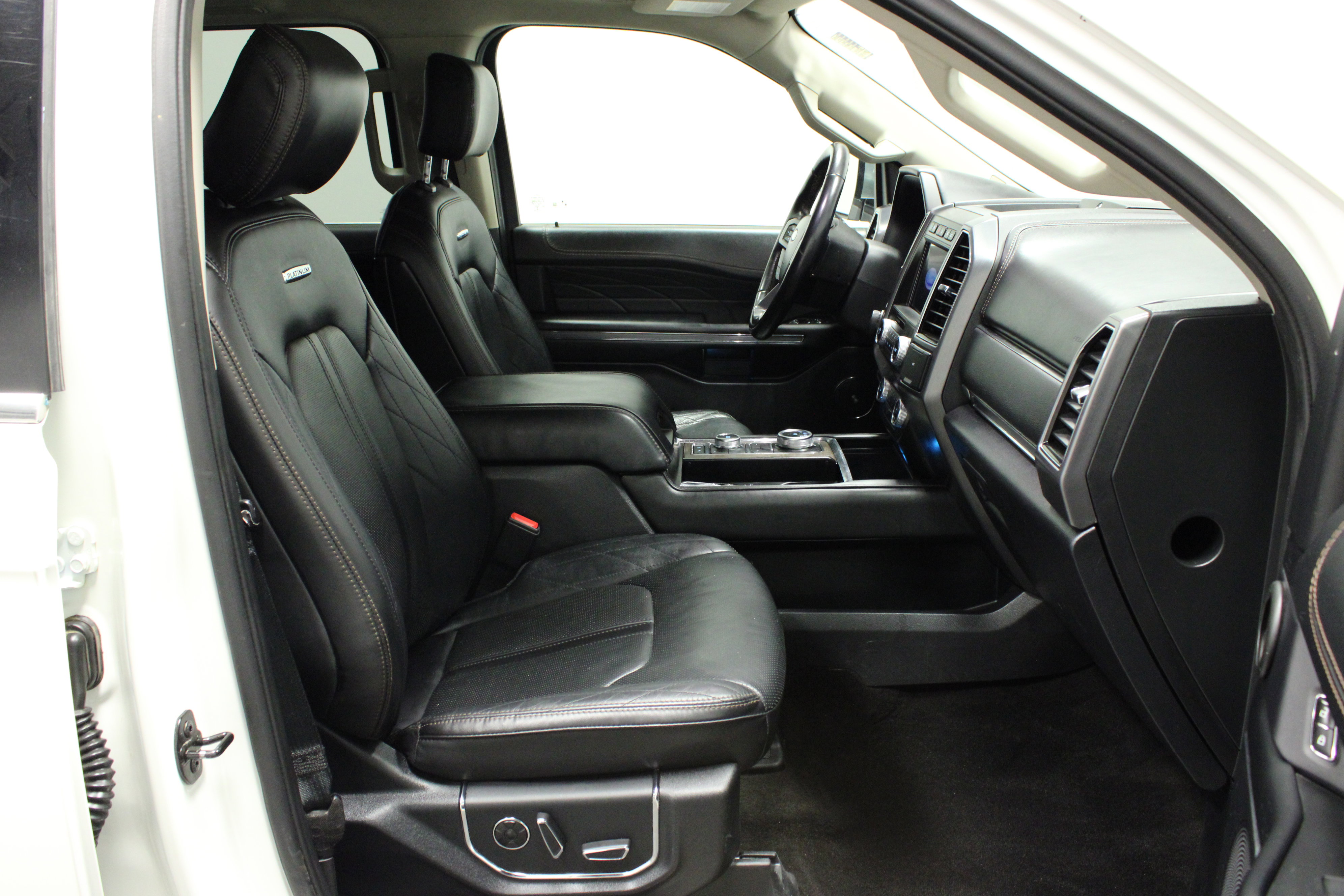 Used 2021 Ford Expedition Max Platinum AWD/4WD image 15