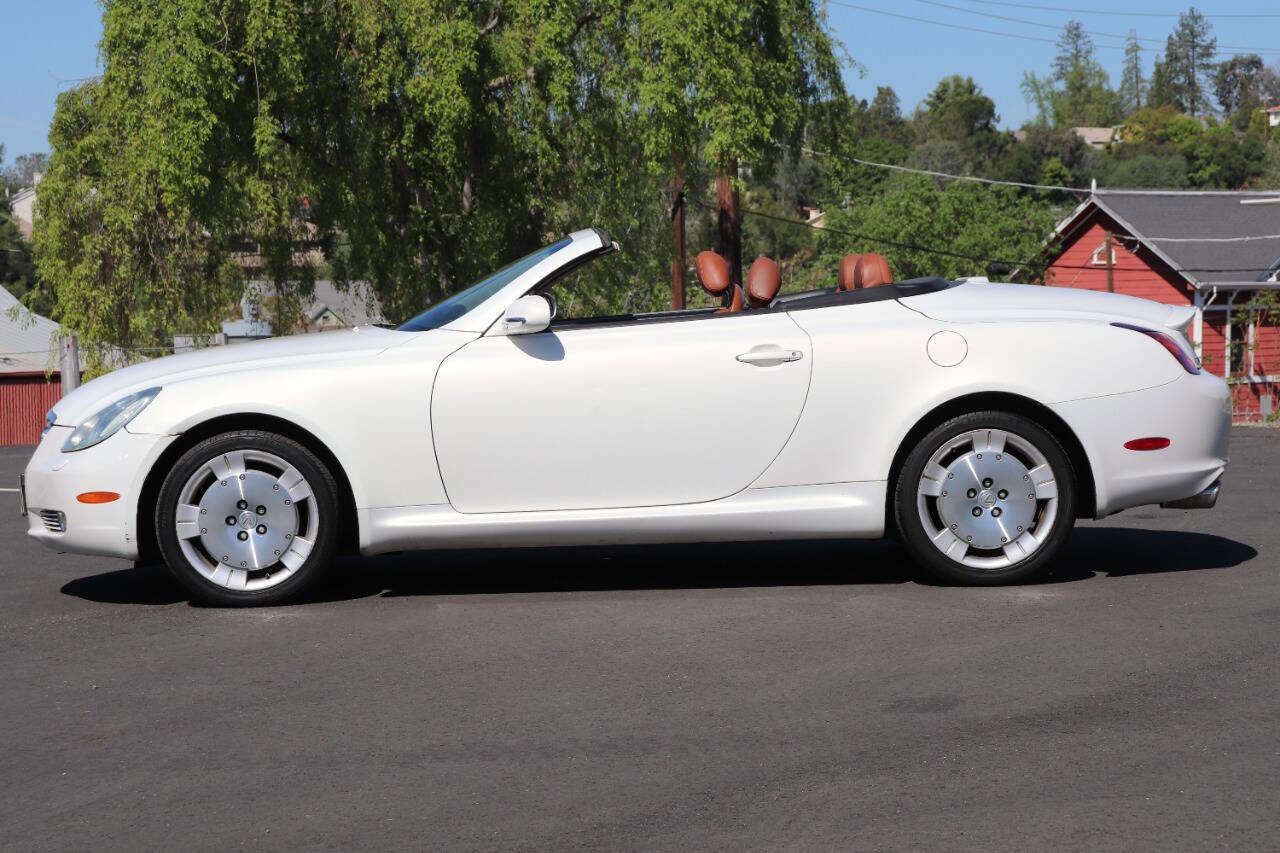 Used 2002 Lexus SC 430 Base 2dr Convertible RWD image 5