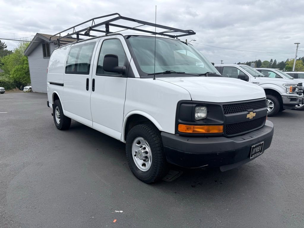Used 2014 Chevrolet Express 3500 RWD image 7