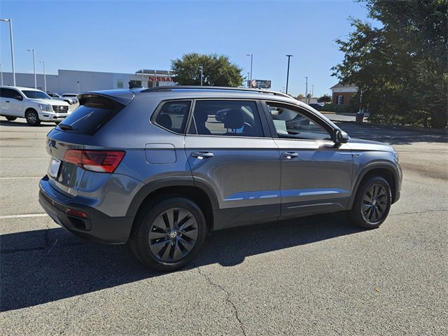 Used 2024 Volkswagen Taos S image 12