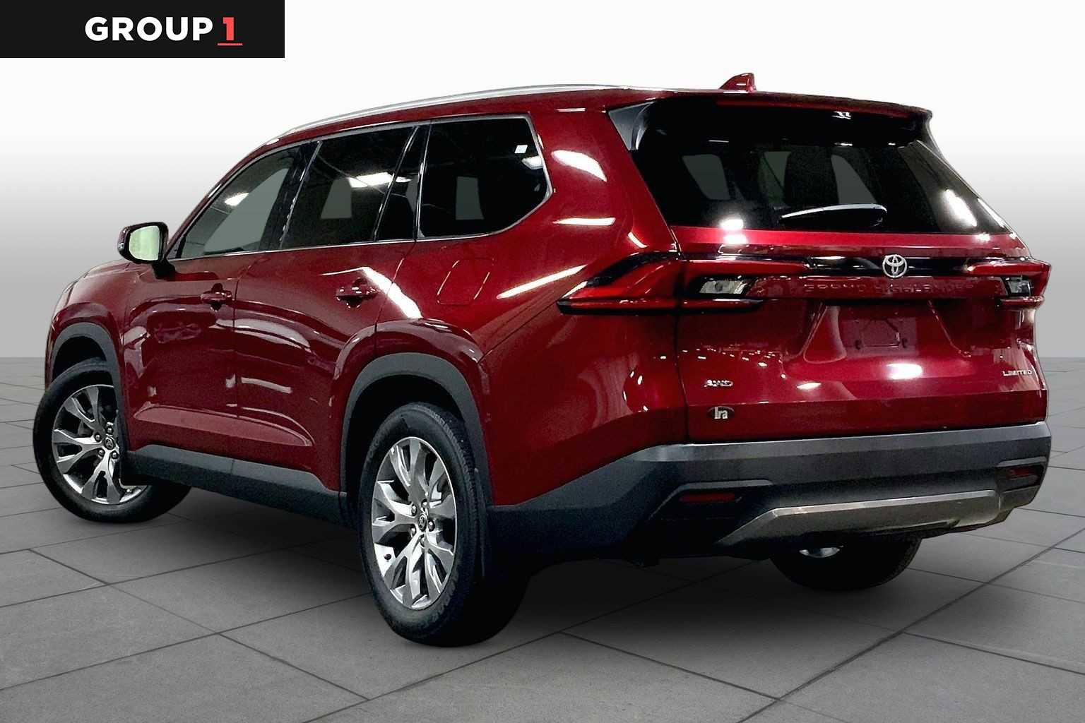 Used 2024 Toyota Grand Highlander Limited image 12