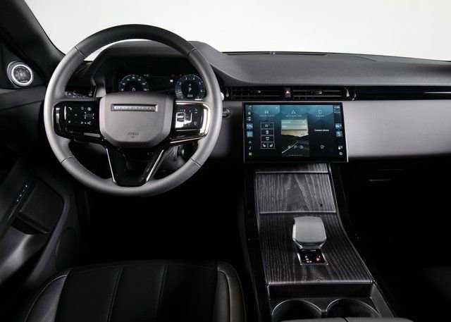 Used 2025 Land Rover Range Rover Evoque S image 11