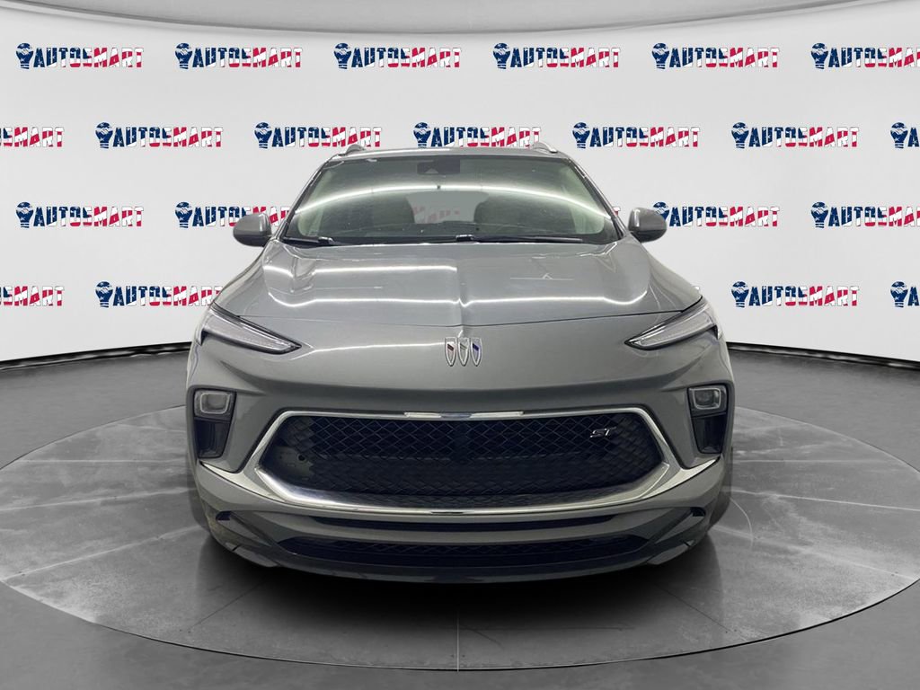 Used 2025 Buick Encore GX Sport Touring image 8