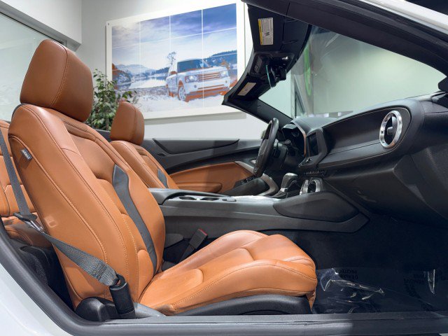 Used 2021 Chevrolet Camaro LT RWD image 70