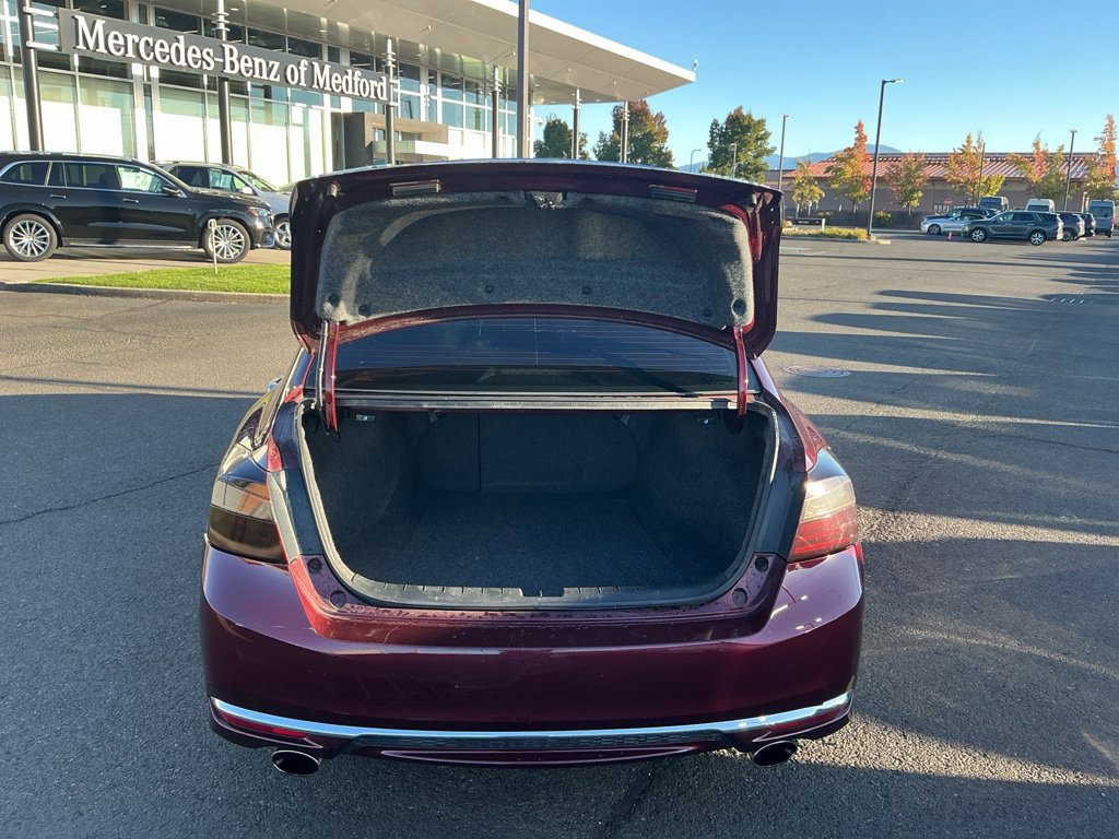 Used 2016 Honda Accord Sport image 25