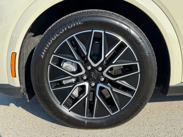 Certified 2025 Ford Mustang Mach-E Premium AWD/4WD image 13