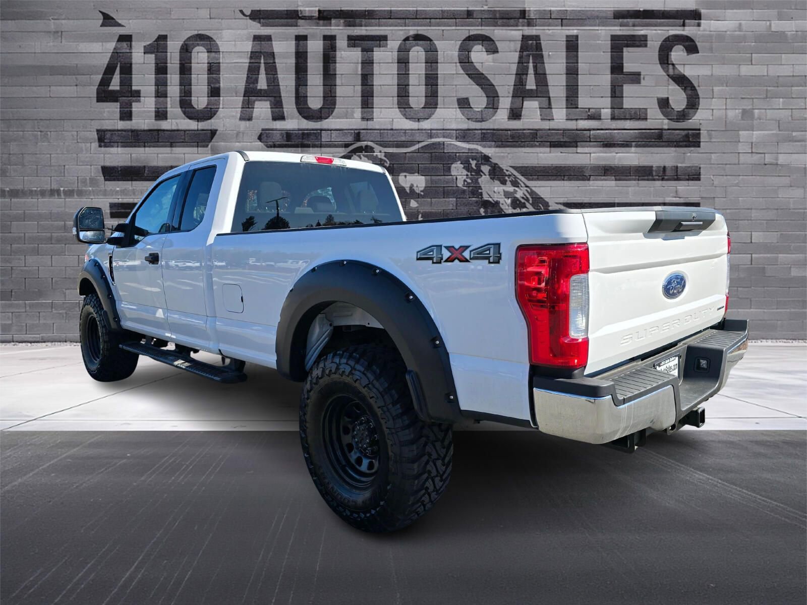 Used 2019 Ford F350 XLT AWD/4WD image 8