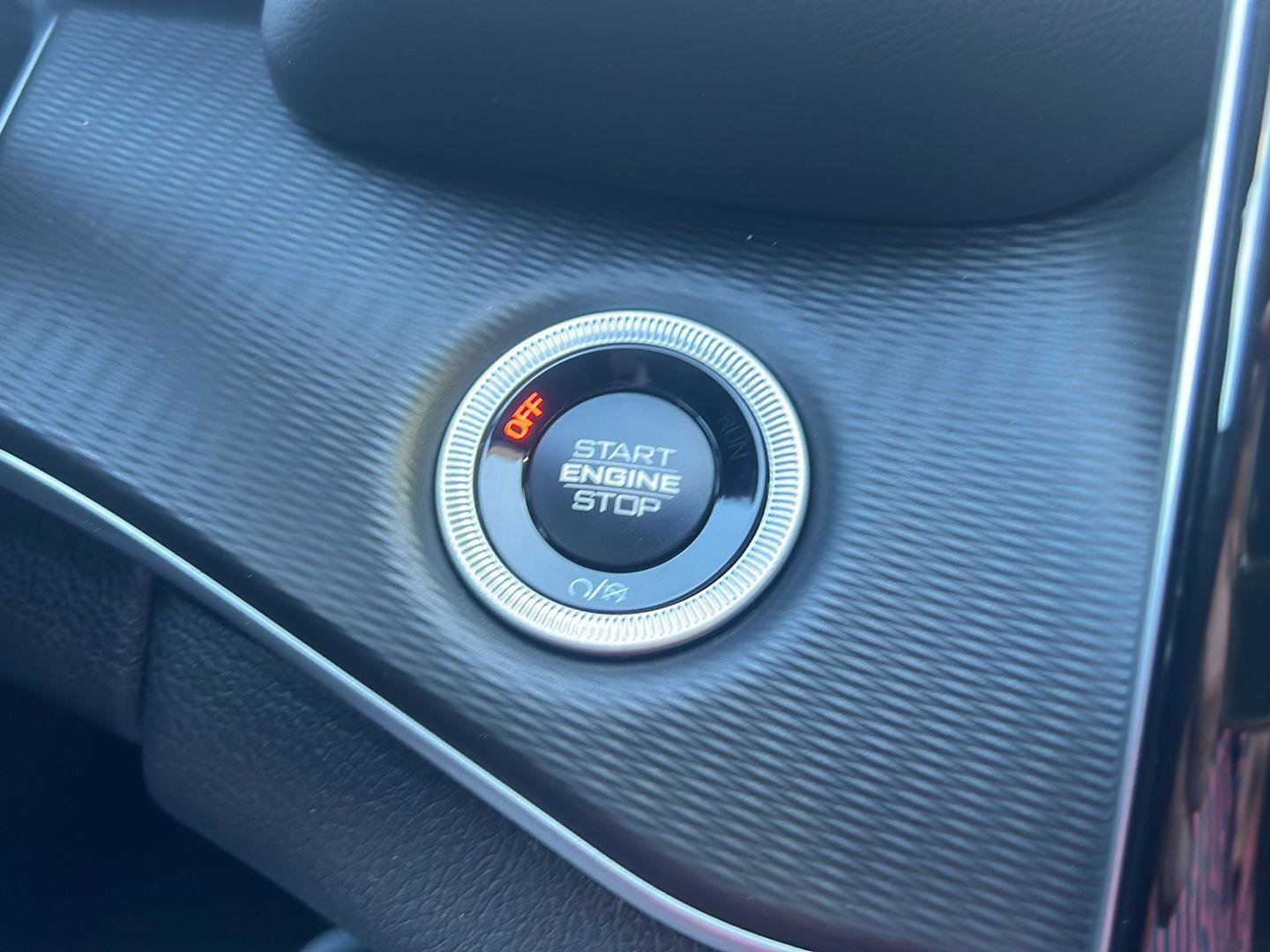 New 2025 Jeep Grand Cherokee Altitude image 43