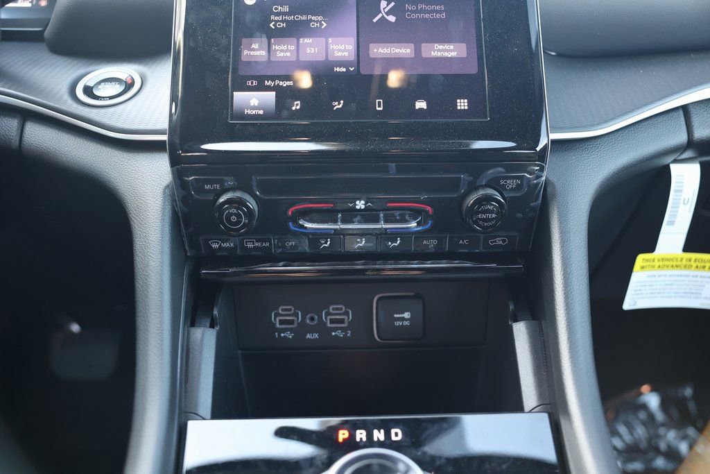 New 2025 Jeep Grand Cherokee Laredo X w/ Trailer Tow Package image 30