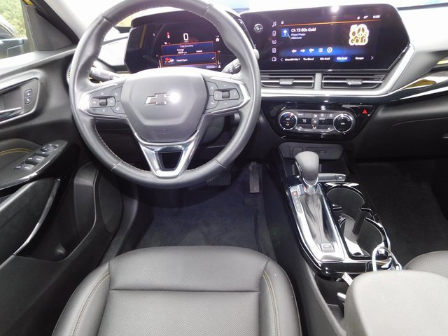 Used 2024 Chevrolet Trax ACTIV image 16