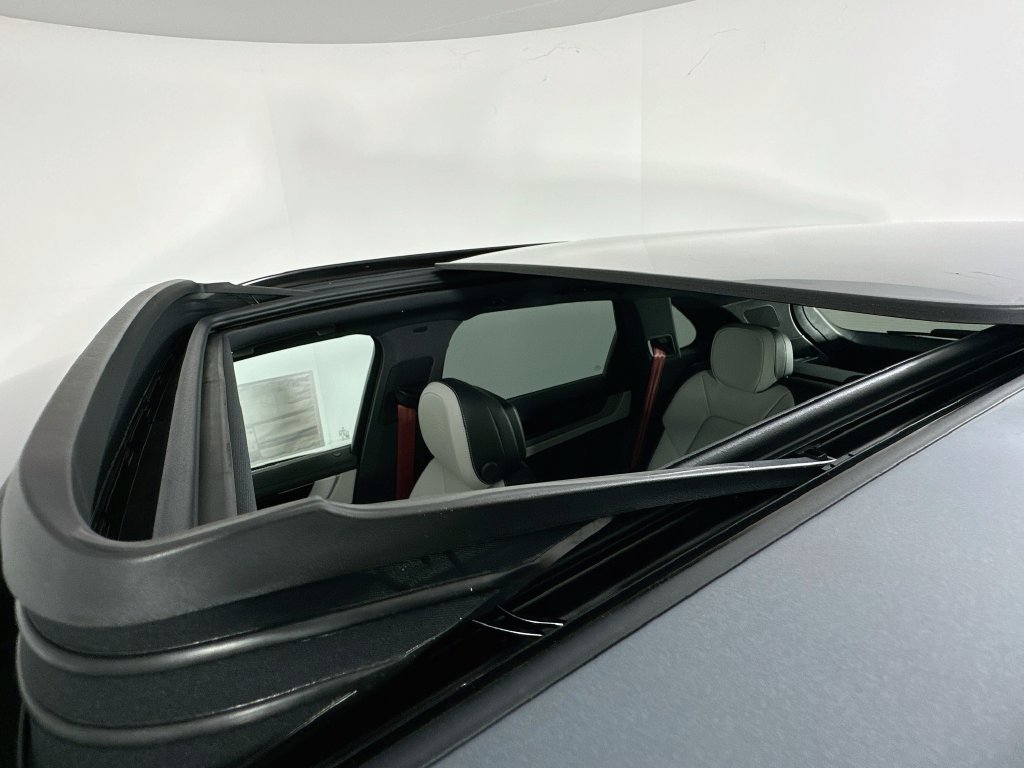 New 2026 Porsche Cayenne AWD/4WD image 14