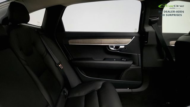 Used 2023 Volvo S90 B6 Plus AWD/4WD image 39