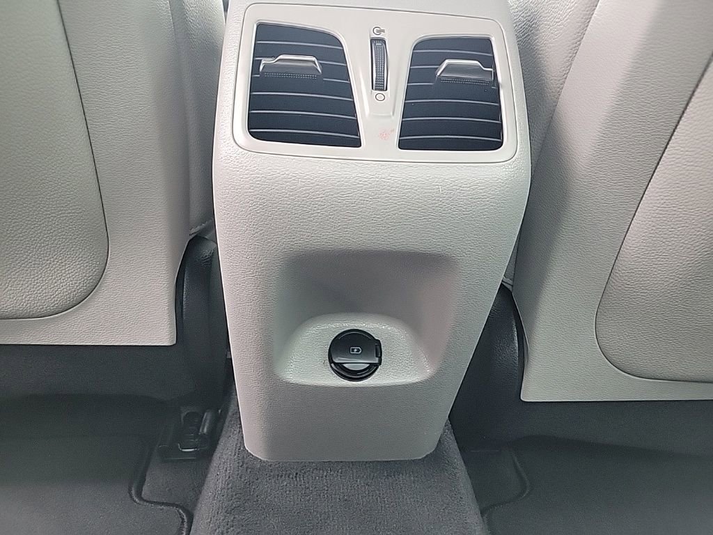 Used 2019 Hyundai Sonata Limited w/ Ultimate Package 02 image 14