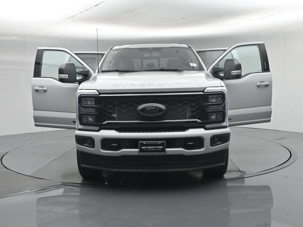 New 2026 Ford F250 XLT w/ XLT Premium Package AWD/4WD image 33