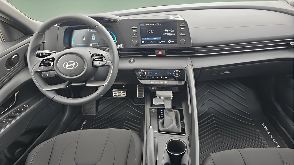 Certified 2026 Hyundai Elantra Sport FWD image 18