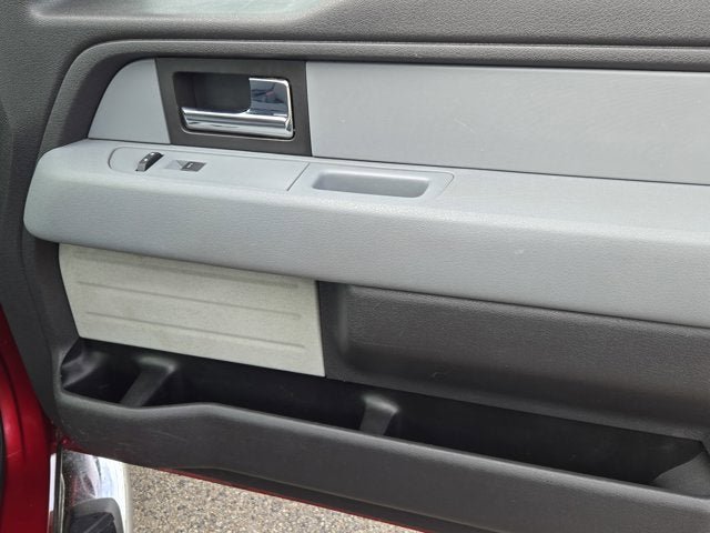Used 2013 Ford F150 XLT w/ Luxury Equipment Group AWD/4WD image 4