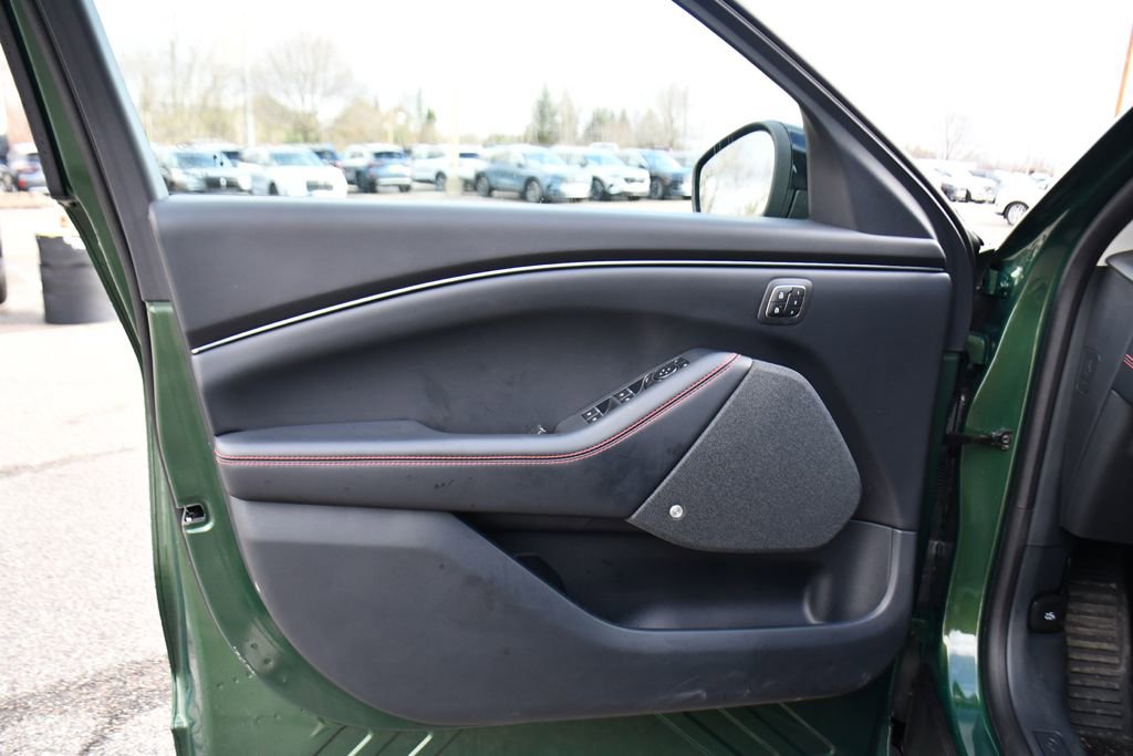 Used 2025 Ford Mustang Mach-E Premium w/ Sport Appearance Package image 22