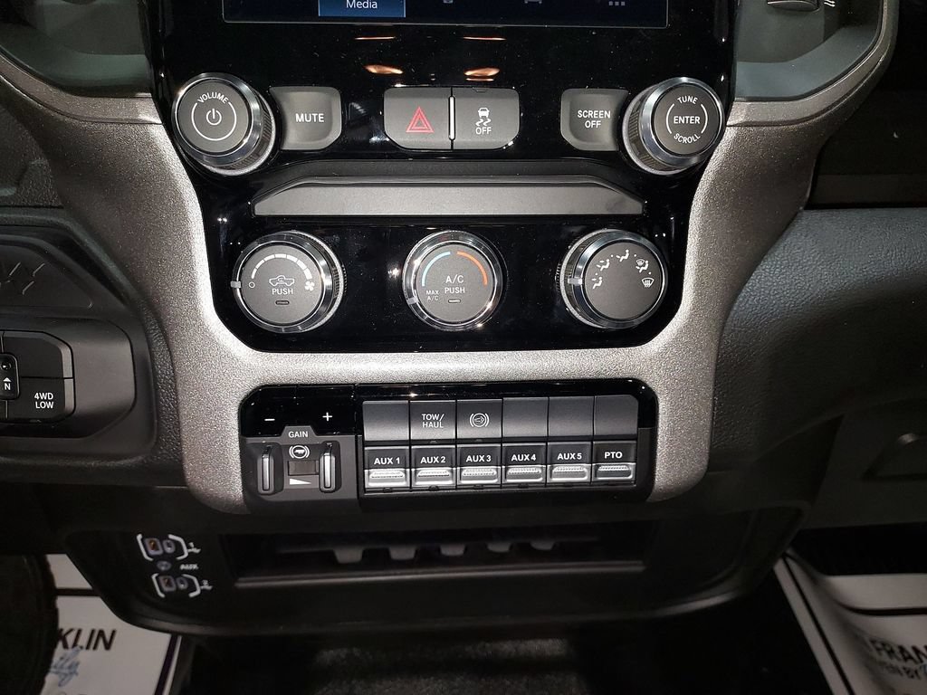 New 2026 RAM 4500 Tradesman w/ Chrome Appearance Group AWD/4WD image 24