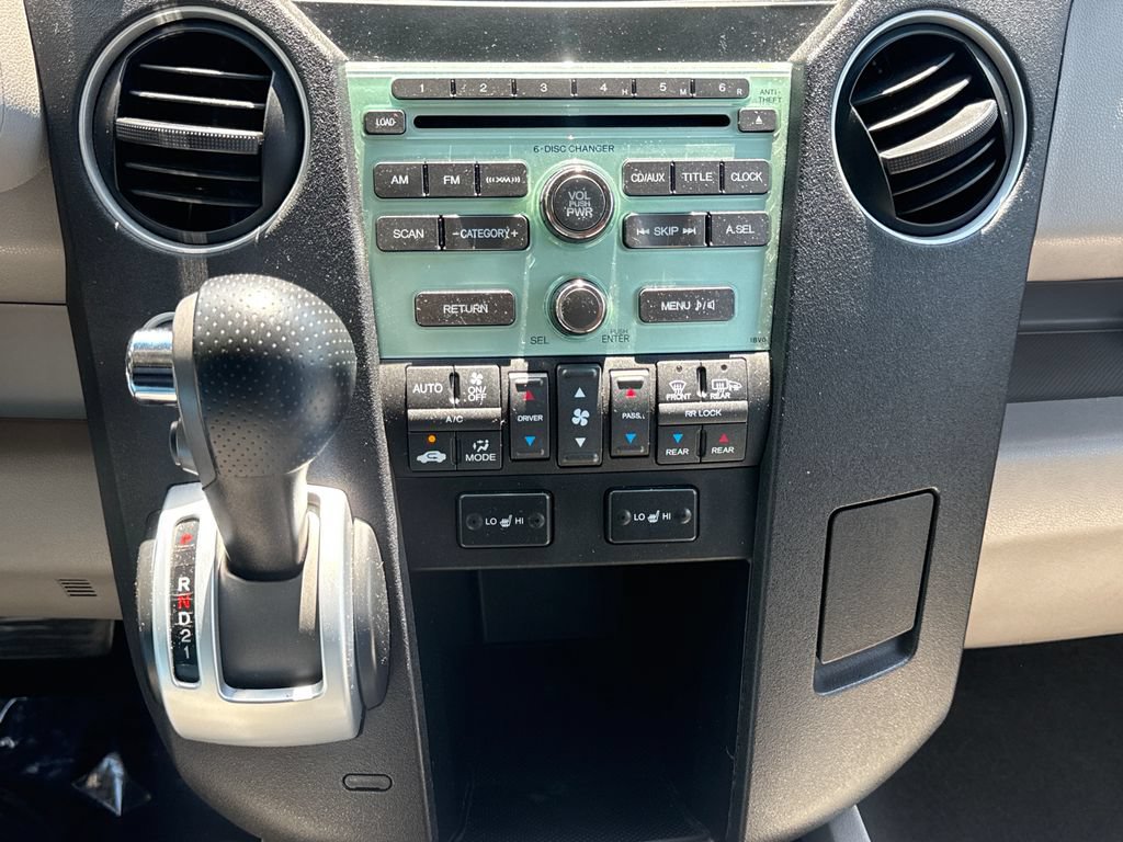 Used 2011 Honda Pilot EX-L image 24