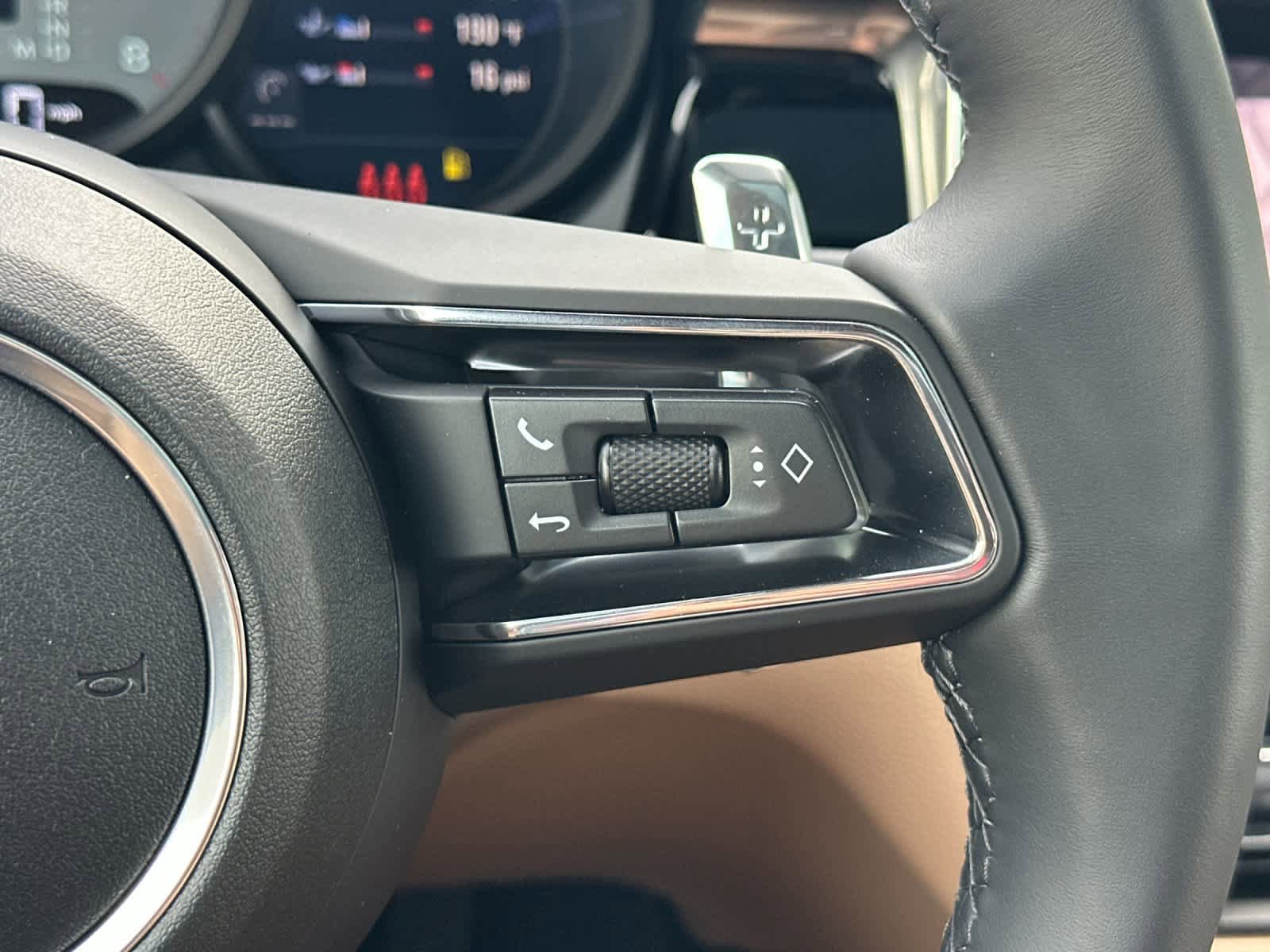 New 2026 Porsche Macan S AWD/4WD image 28