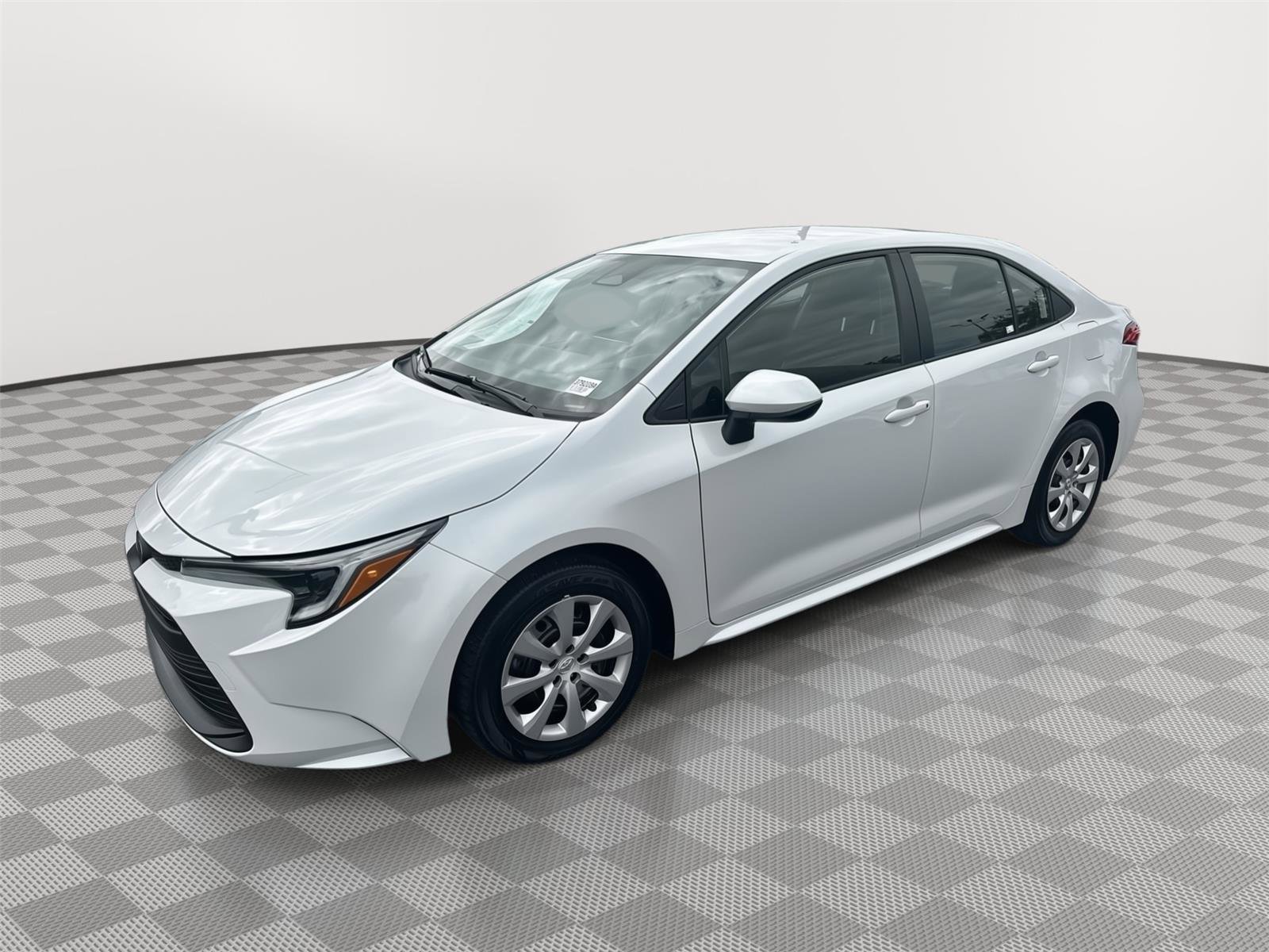 Used 2024 Toyota Corolla LE