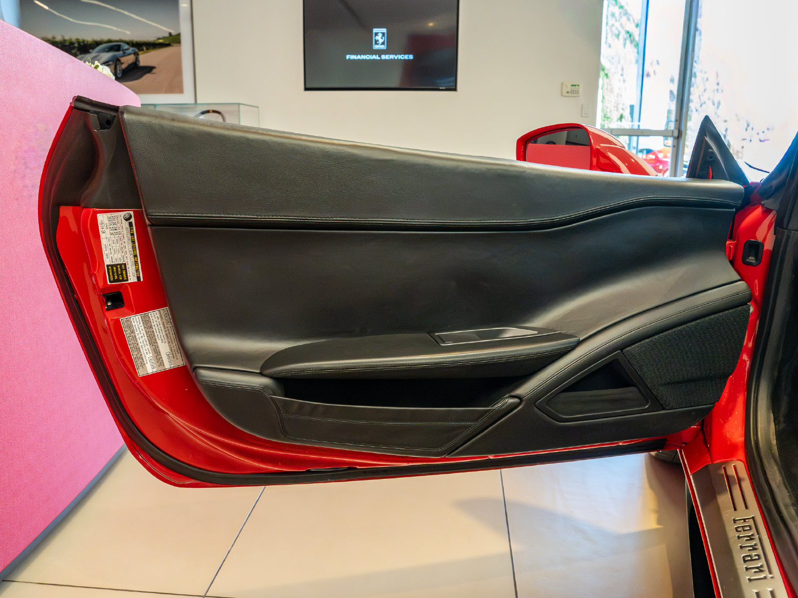 Used 2010 Ferrari 458 Italia Coupe RWD image 8