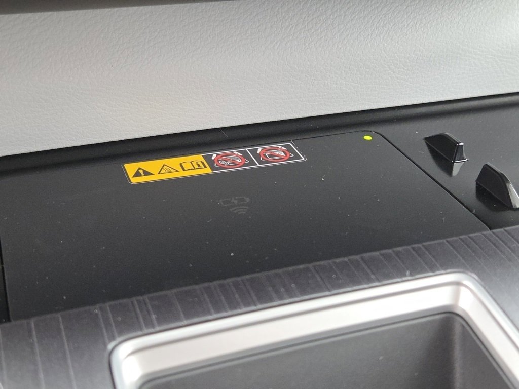 New 2026 Toyota Sienna XLE image 13