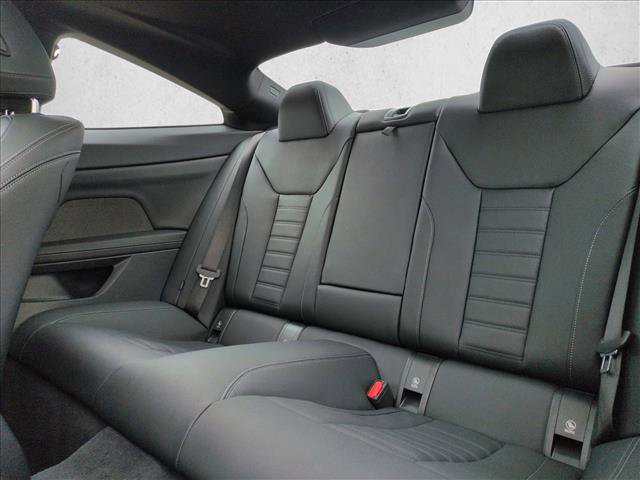 Used 2026 BMW 430i xDrive Coupe w/ Premium Package image 19