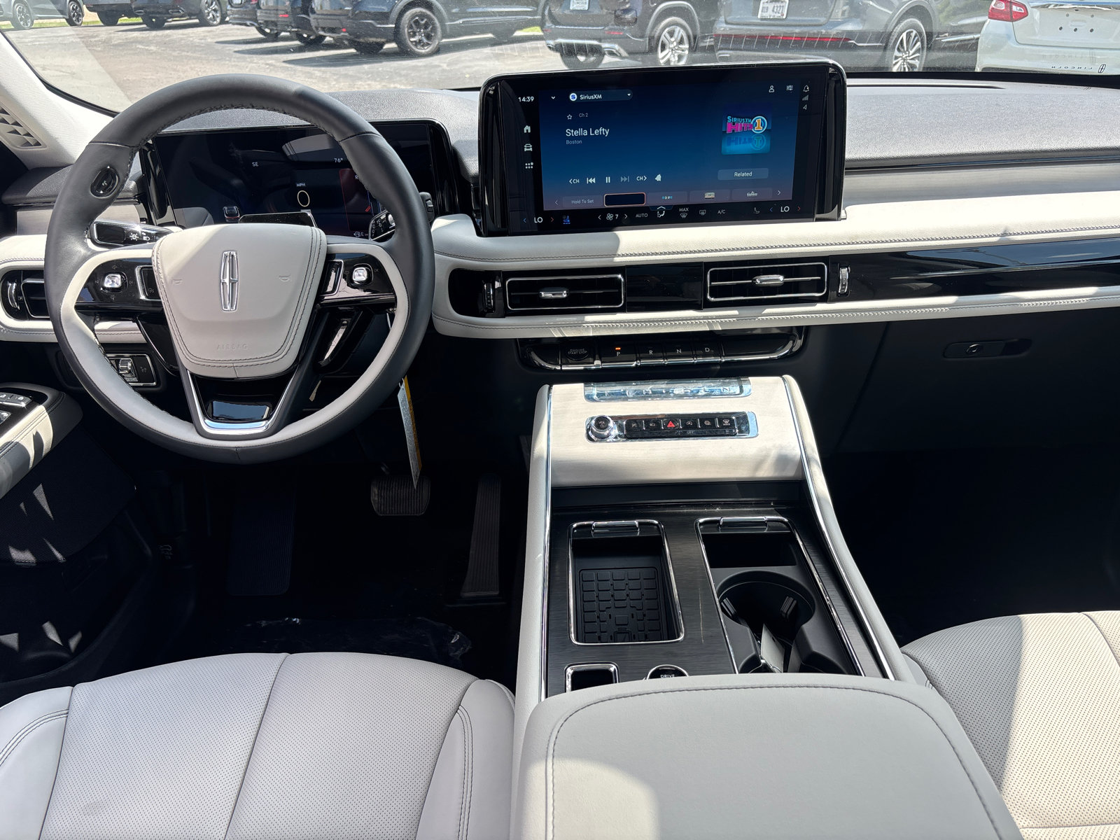 New 2026 Lincoln Aviator Reserve w/ Illumination Package AWD/4WD image 28