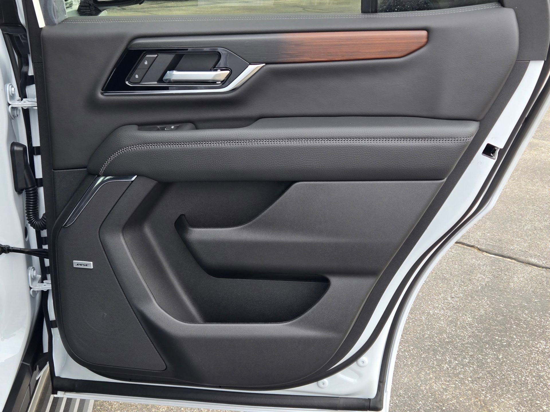 New 2026 GMC Yukon Denali w/ Denali Reserve Package AWD/4WD image 20