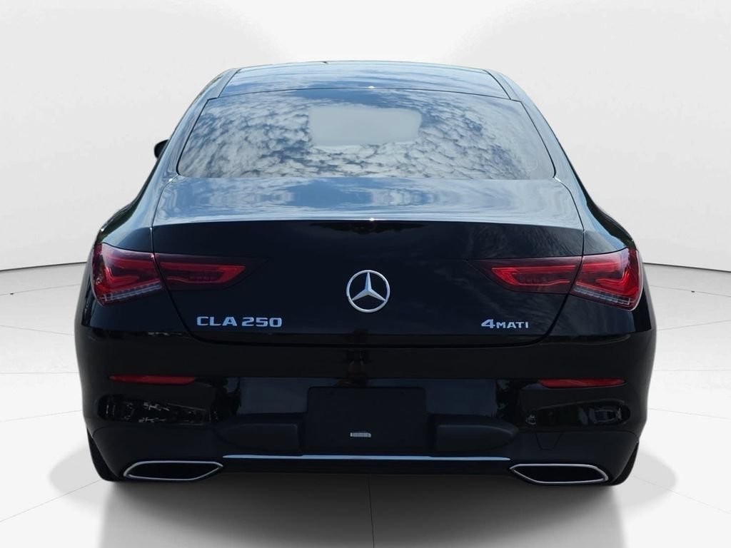 Used 2023 Mercedes-Benz CLA 250 4MATIC w/ Premium Package image 7