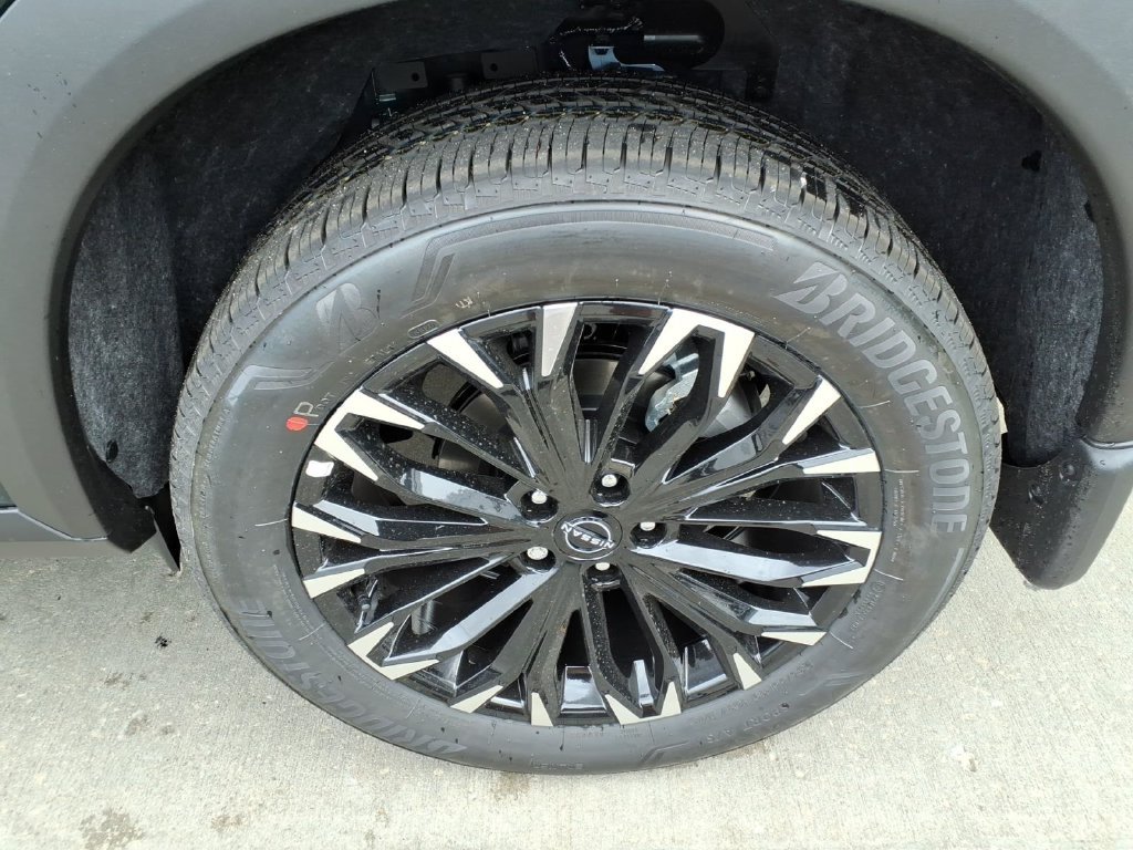 New 2027 Nissan Rogue Dark Armor AWD/4WD image 13