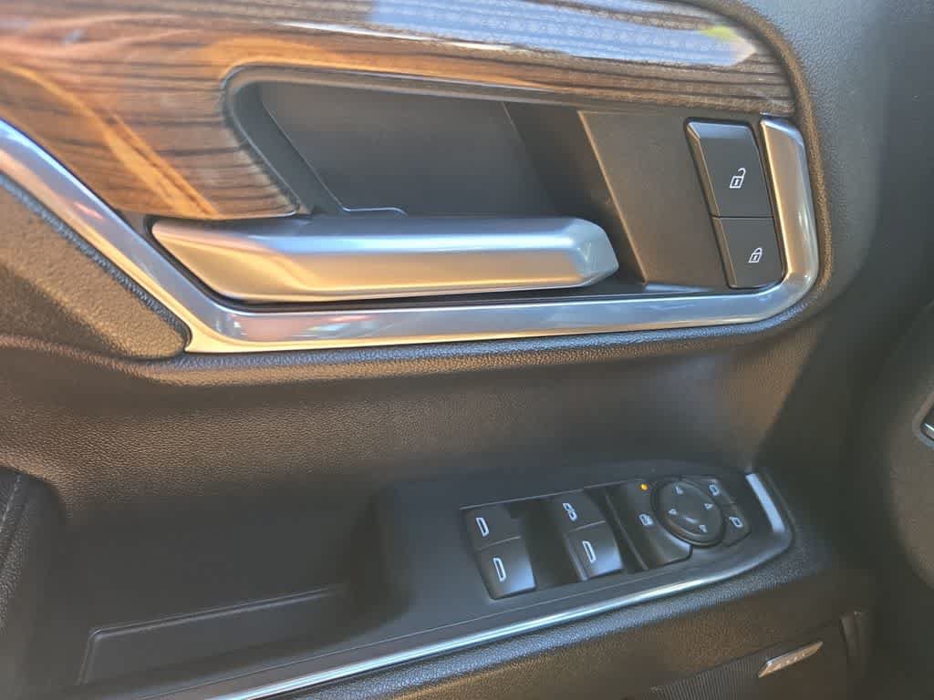 Used 2024 Chevrolet Silverado 1500 RST AWD/4WD image 25