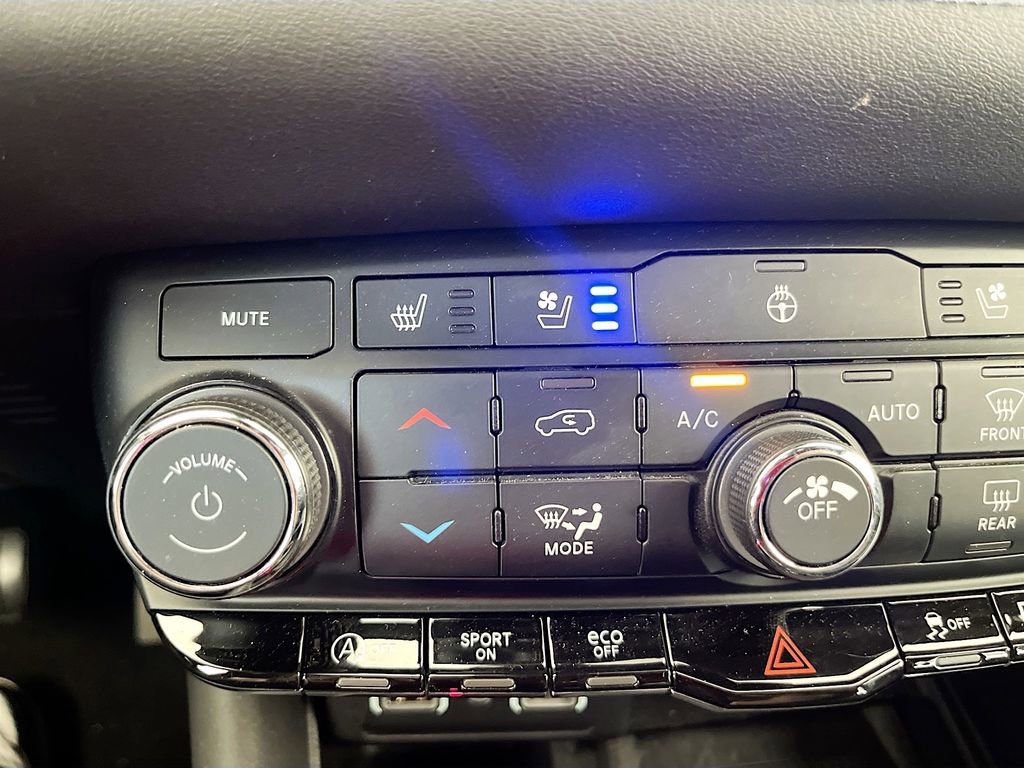 Used 2022 Dodge Durango Citadel image 20