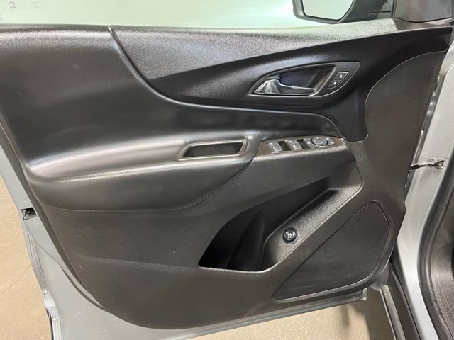 Used 2024 Chevrolet Equinox LT image 20