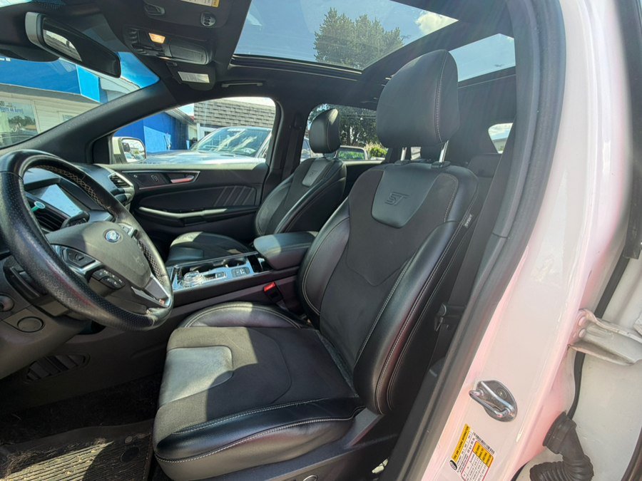 Used 2019 Ford Edge ST w/ Equipment Group 401A AWD/4WD image 8