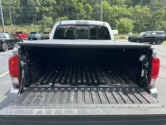 Used 2023 Toyota Tacoma SR AWD/4WD image 22