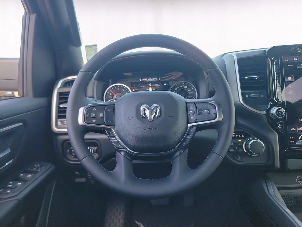 New 2026 RAM 1500 Big Horn AWD/4WD image 12