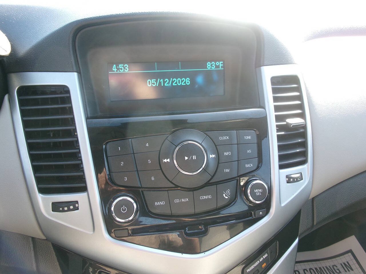 Used 2014 Chevrolet Cruze LT FWD image 23
