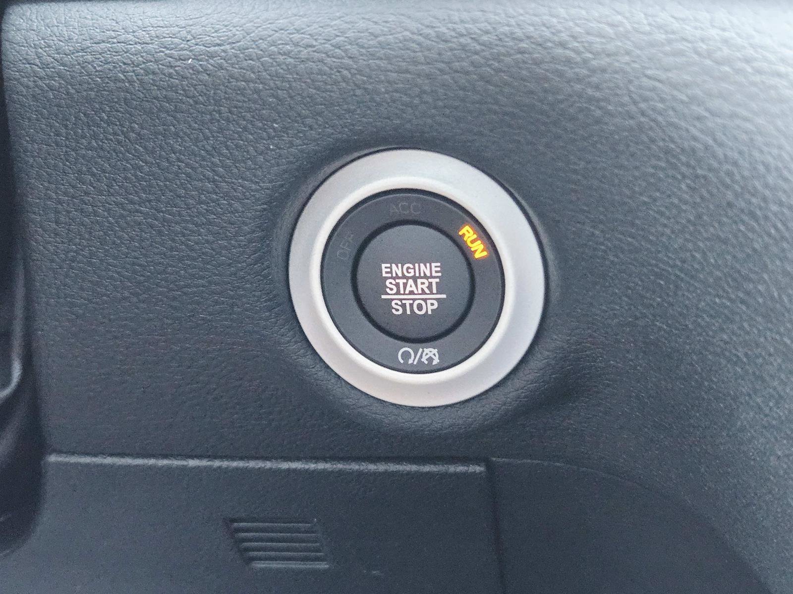 New 2026 Chrysler Pacifica Select image 27