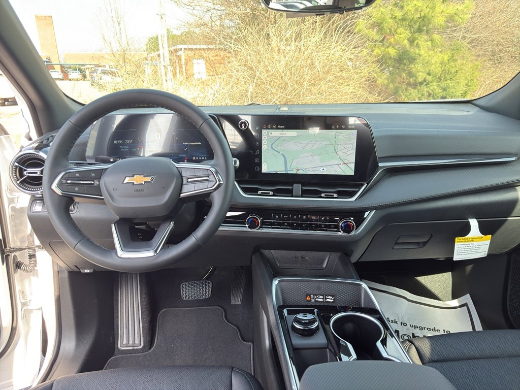 New 2026 Chevrolet Equinox LT w/ Convenience Package II image 18