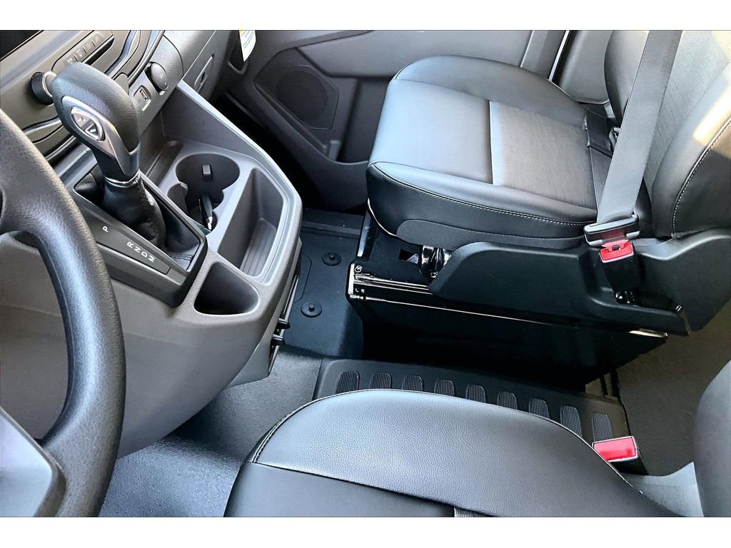 New 2026 Ford Transit 250 148 Medium Roof image 37