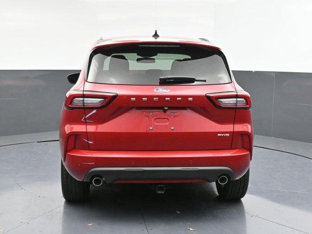 Used 2024 Ford Escape ST-Line Elite w/ Premium Technology Package image 7
