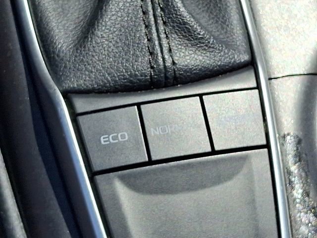 Used 2024 Toyota Camry LE image 26