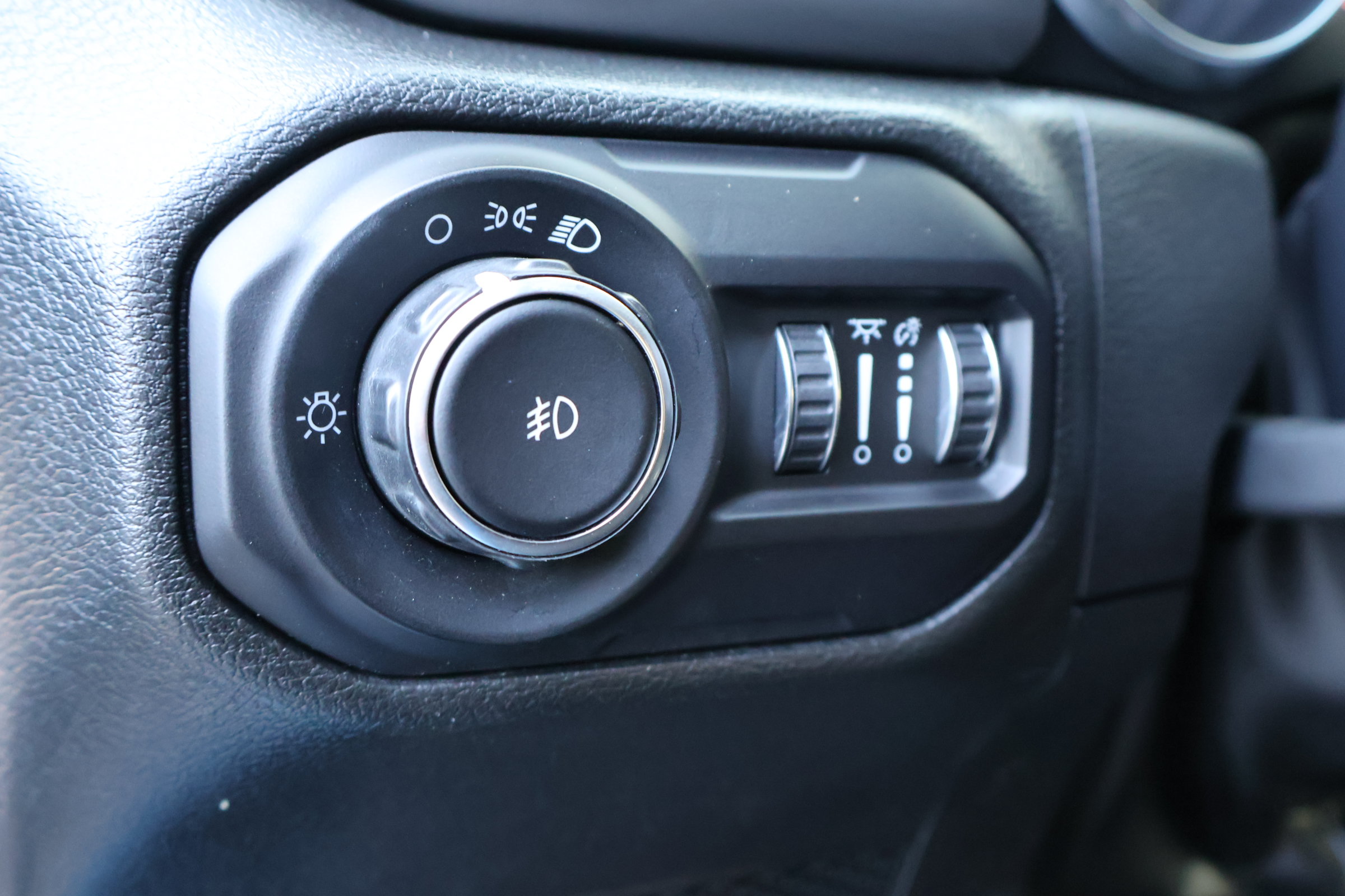 Used 2022 Jeep Wrangler Unlimited Sport AWD/4WD image 21