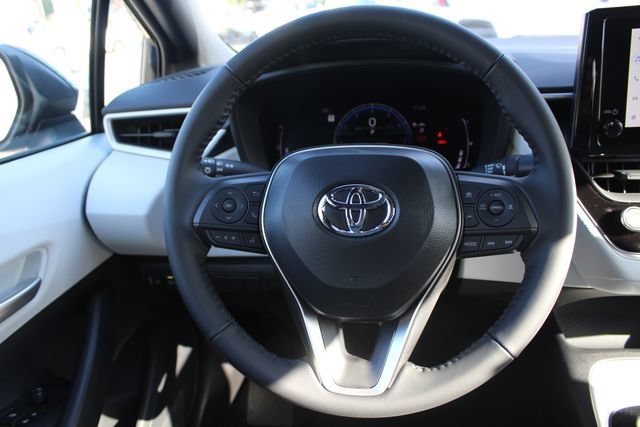 Certified 2026 Toyota Corolla SE FWD image 37