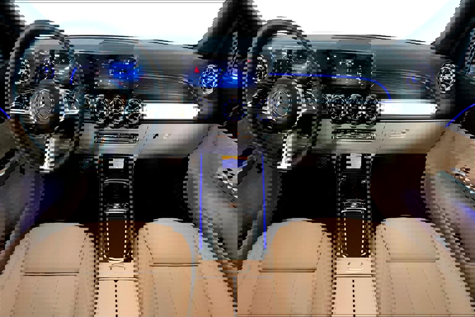 New 2025 Mercedes-Benz GLB 250 4MATIC image 8