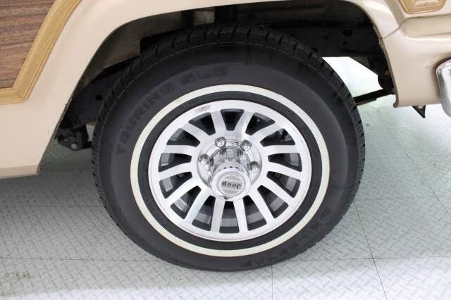 Used 1989 Jeep Grand Wagoneer image 63