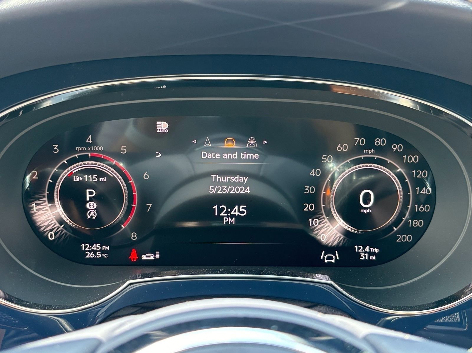 Used 2024 Bentley Bentayga image 37